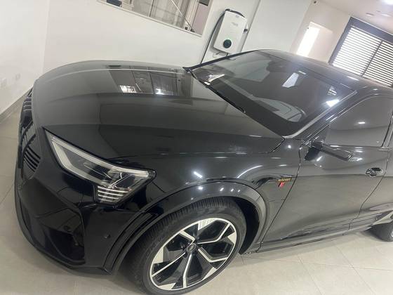 AUDI E-TRON ELÉTRICO SPORTBACK S QUATTRO